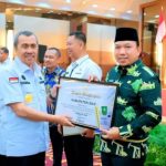 Pemkab Siak Raih Penghargaan pada Riau Investment Award 2022