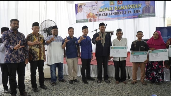 Plt Bupati Langkat Safari Ramadhan ke Selesai, Berikan Bantuan Rp20 juta & Paket Sembako